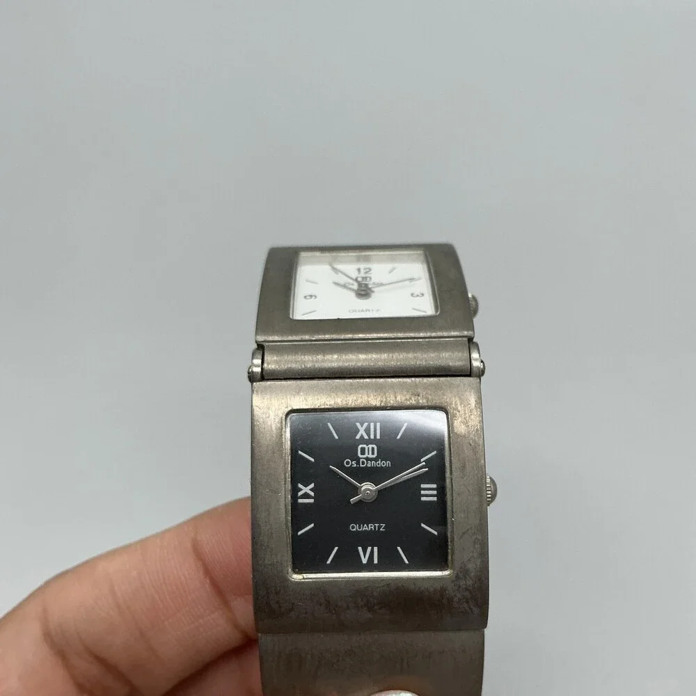 Os.Dandon Womens Watch 25mm Dual Time White Black Bracelet New Battery 7.75